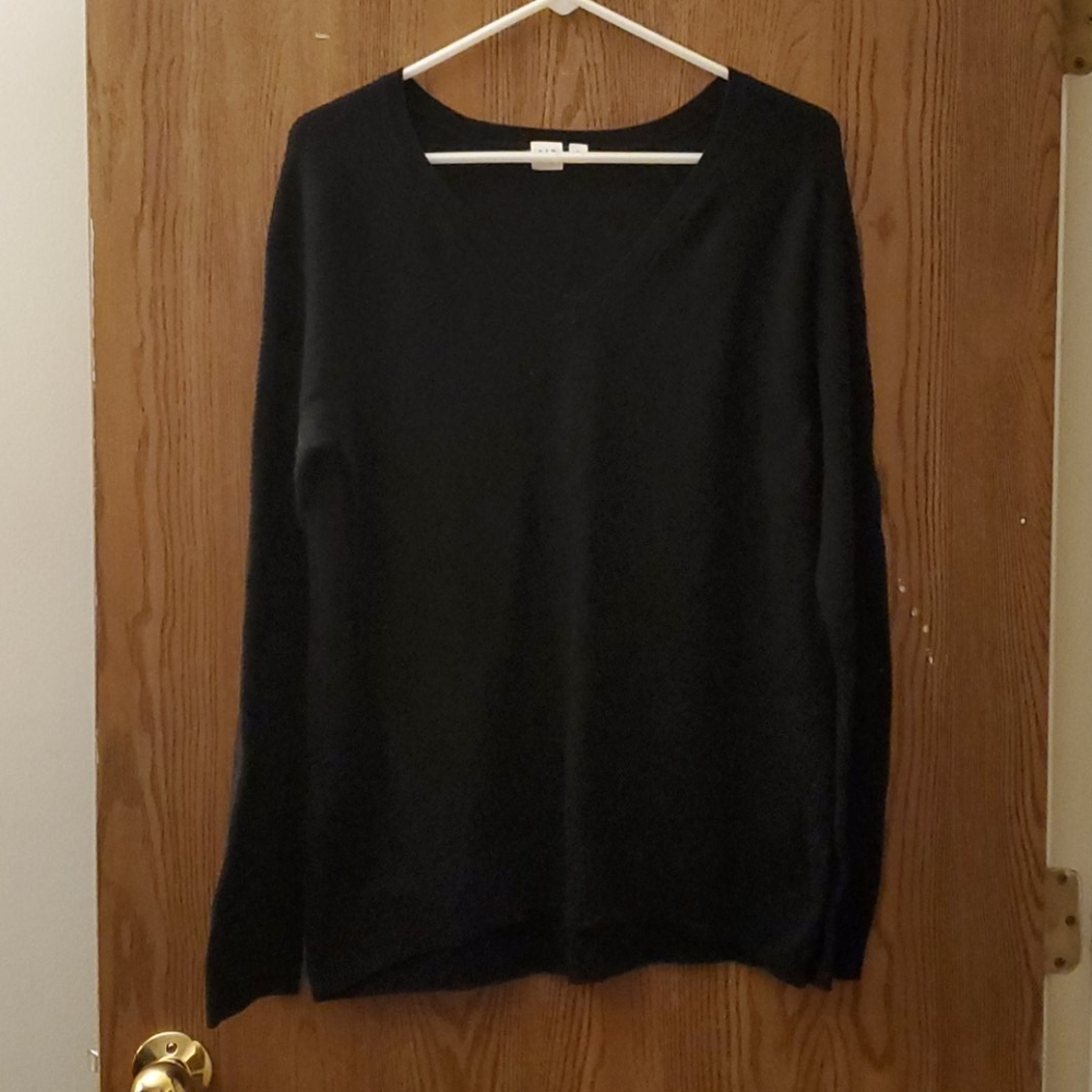 Gap Sweater